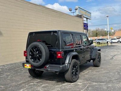 2025 Jeep Wrangler Sahara 4xe