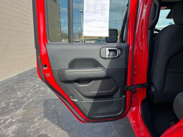 2025 Jeep Wrangler 4xe Sahara 4XE - Photo 31