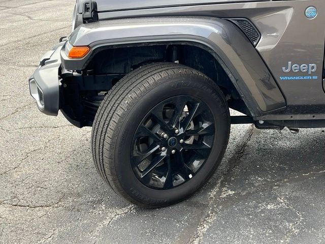 2025 Jeep Wrangler Sahara 4xe