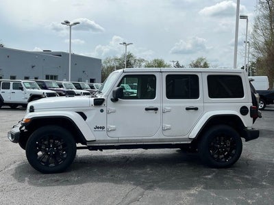 2025 Jeep Wrangler Sahara 4xe