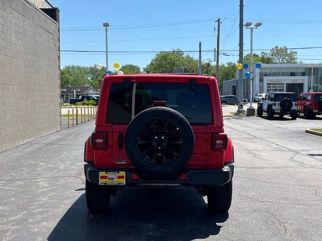 2025 Jeep Wrangler Sahara 4xe