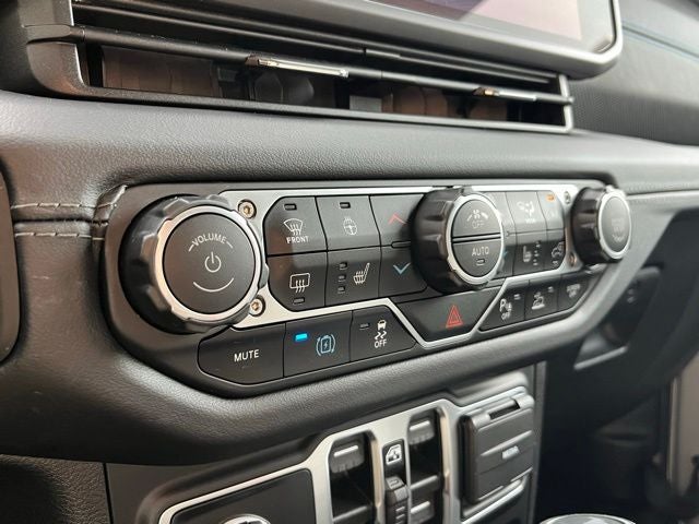 2025 Jeep Wrangler Rubicon 4xe