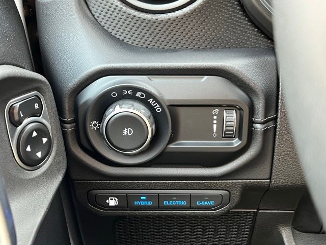 2025 Jeep Wrangler Rubicon 4xe