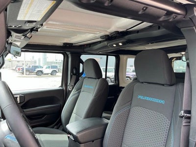 2025 Jeep Wrangler Rubicon 4xe