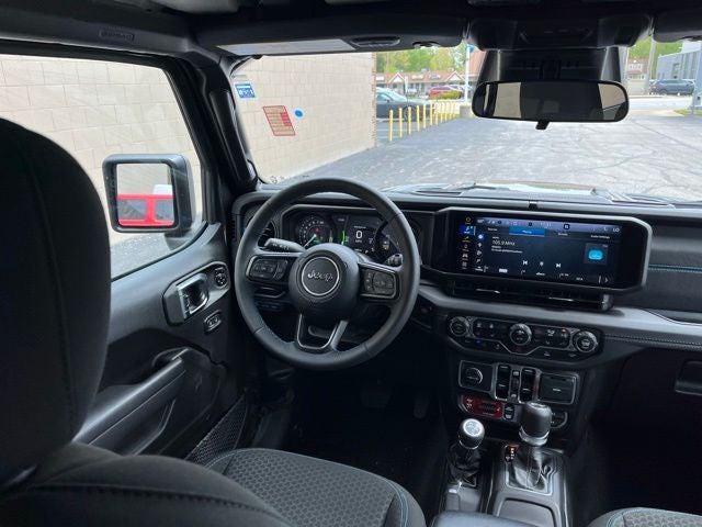 2025 Jeep Wrangler Rubicon 4xe