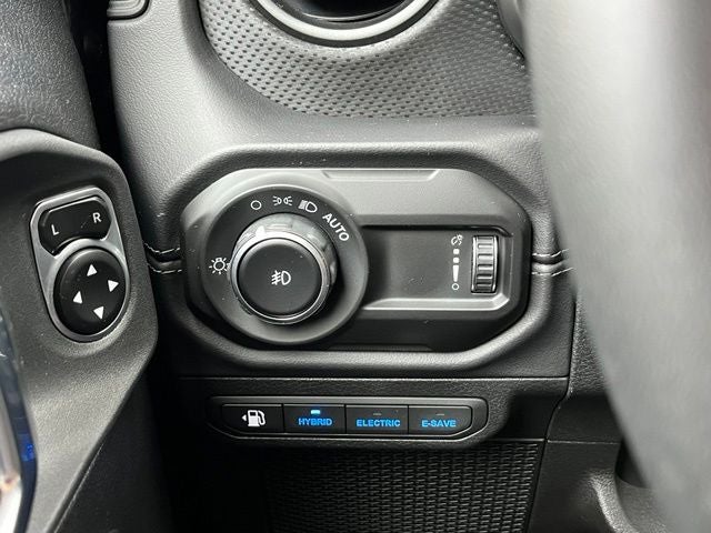 2025 Jeep Wrangler Rubicon 4xe