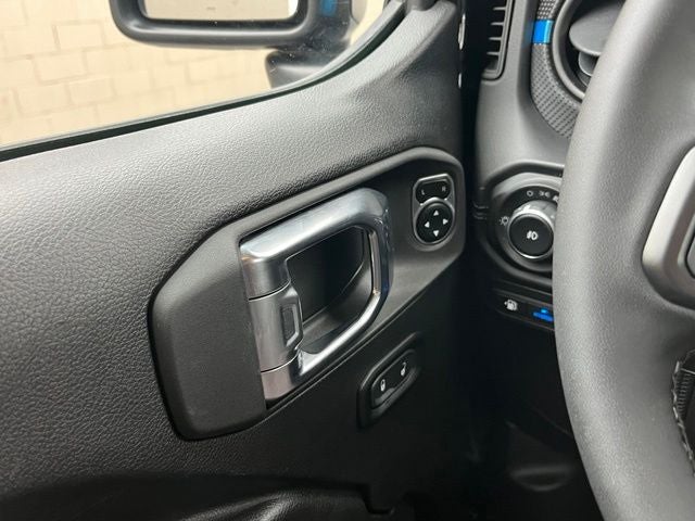 2025 Jeep Wrangler Rubicon 4xe