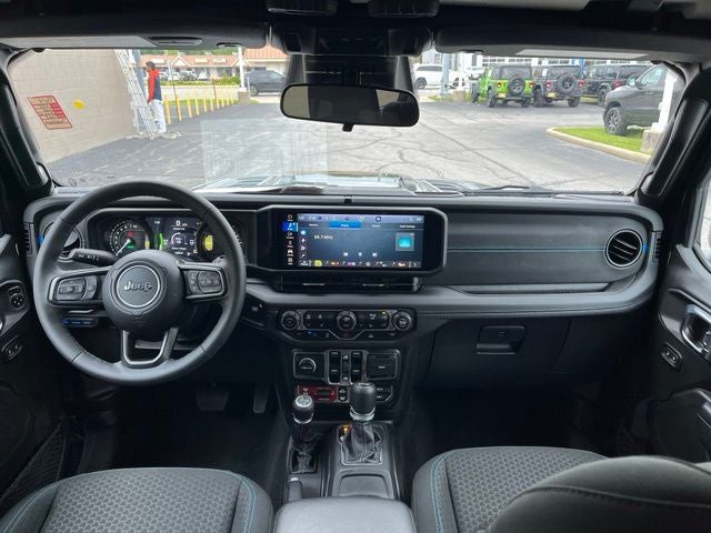 2025 Jeep Wrangler Rubicon 4xe