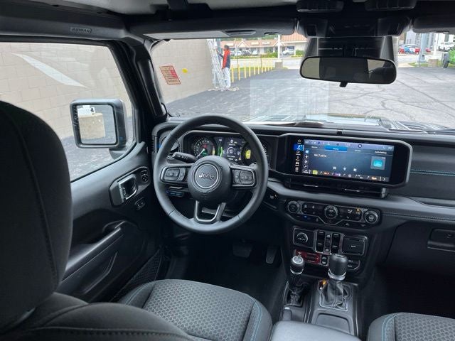 2025 Jeep Wrangler Rubicon 4xe