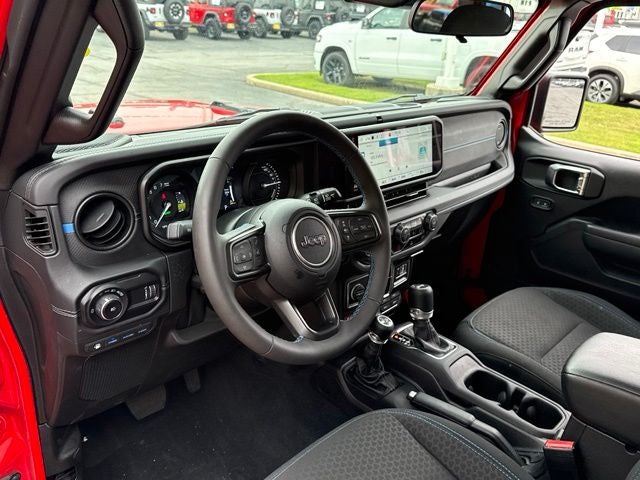 2025 Jeep Wrangler 4xe Rubicon 4XE - Photo 17