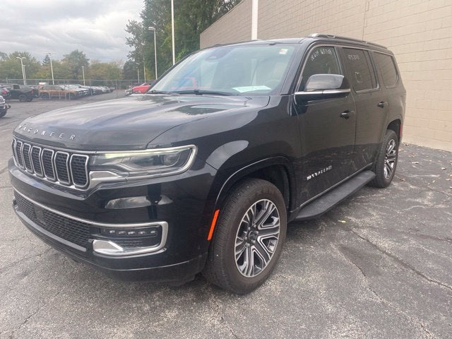 2025 Jeep Wagoneer Base