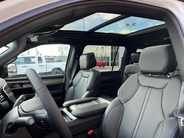 2026 Jeep Grand Wagoneer Upland