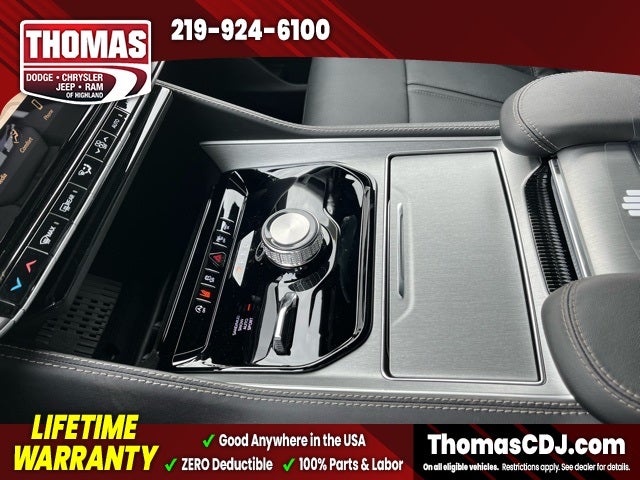 2026 Jeep Grand Wagoneer Base