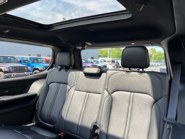 2026 Jeep Grand Wagoneer Limited Reserve