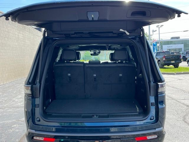 2026 Jeep Grand Wagoneer Limited Reserve