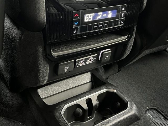 2026 Jeep Grand Wagoneer Limited Altitude