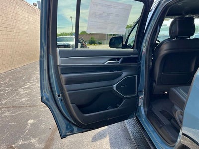 2026 Jeep Grand Wagoneer Limited Altitude