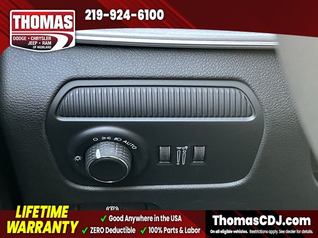 2026 Jeep Grand Wagoneer Base