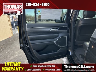 2026 Jeep Grand Wagoneer Base