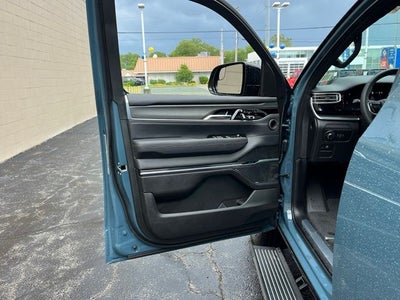 2026 Jeep Grand Wagoneer Summit Obsidian