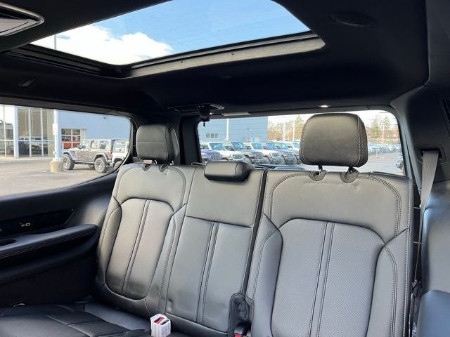 2026 Jeep Grand Wagoneer Summit Obsidian