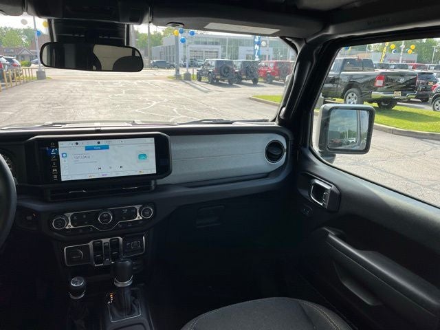 2024 Jeep Gladiator Sport S