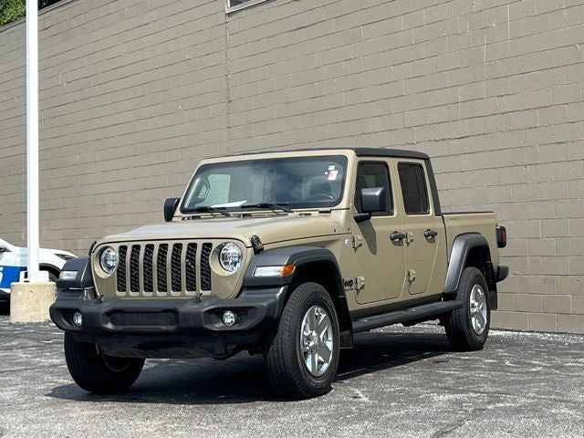 2020 Jeep Gladiator Sport