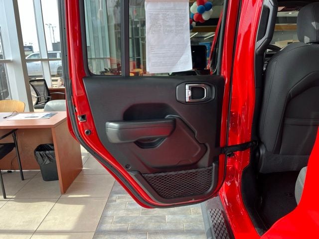 2021 Jeep Gladiator WILLYS - Photo 27