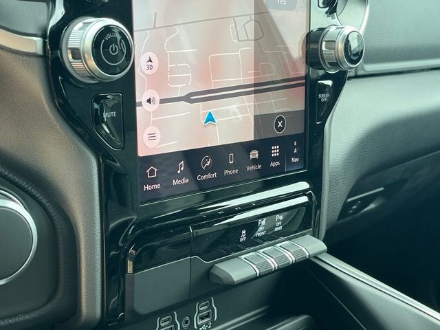 2027 RAM 1500 Big Horn/Lone Star