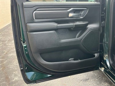 2027 RAM 1500 Big Horn/Lone Star