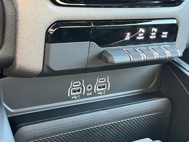 2027 RAM 1500 Express