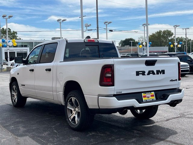 2027 RAM 1500 Express