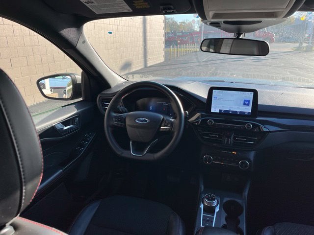 2025 Ford Escape ST-Line - Photo 35
