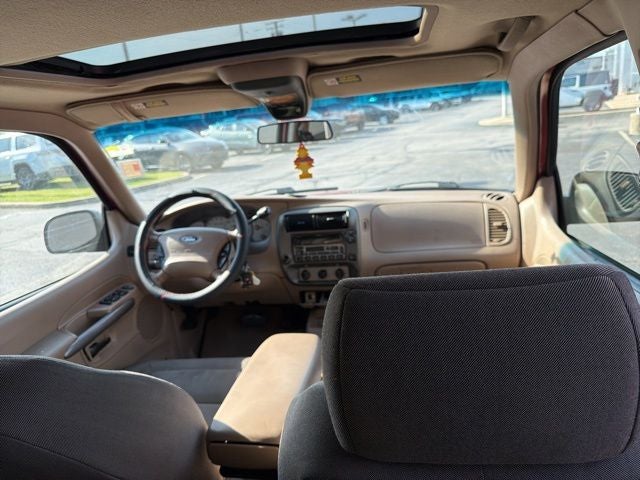 2001 Ford Explorer Sport Trac Base