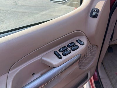 2001 Ford Explorer Sport Trac Base