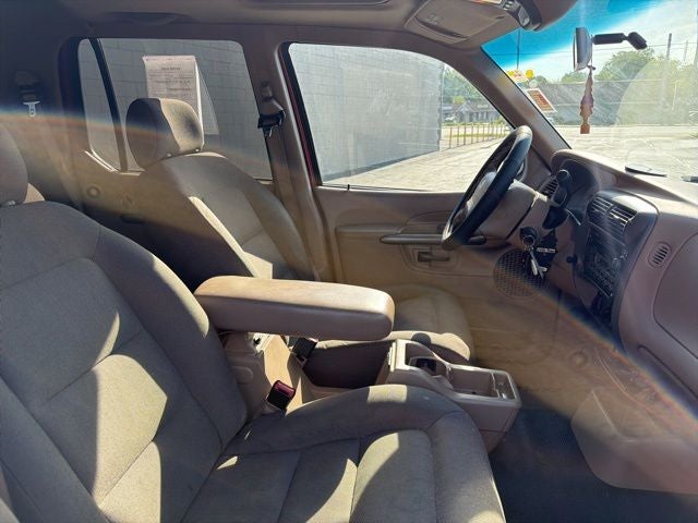 2001 Ford Explorer Sport Trac Base