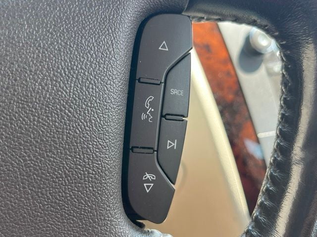 2010 Cadillac DTS Base