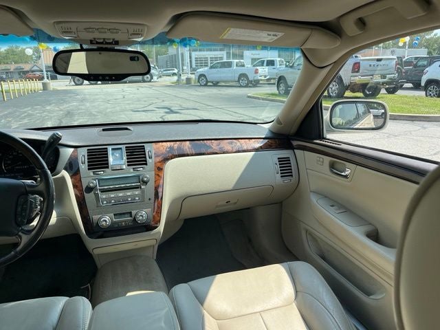 2010 Cadillac DTS Base