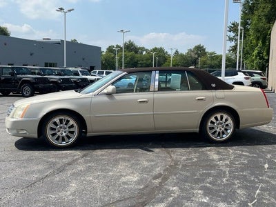 2010 Cadillac DTS Base