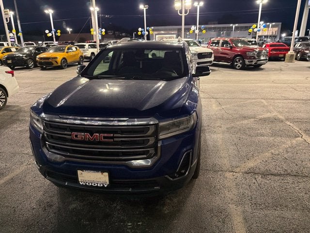2023 GMC Acadia AT4