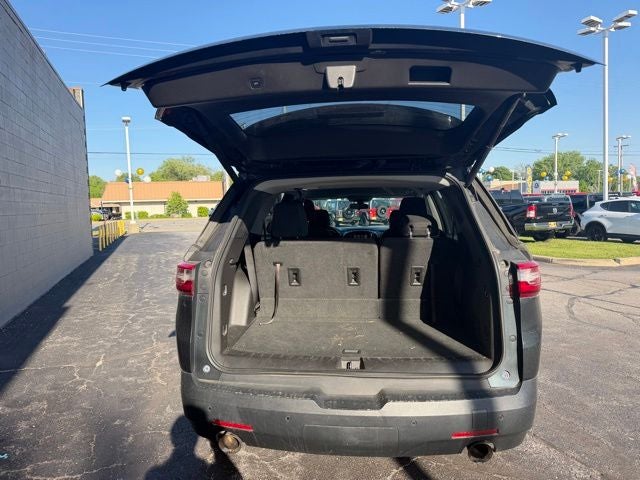 2018 Chevrolet Traverse LT Cloth w/1LT