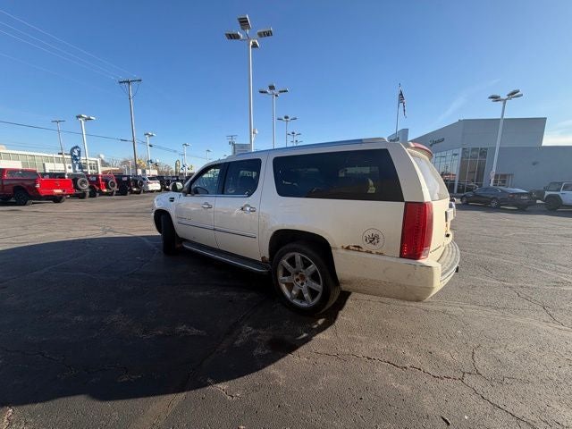 2007 Cadillac Escalade ESV Base