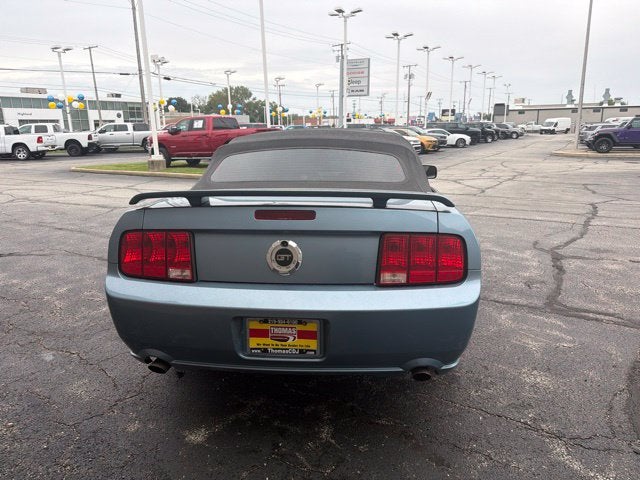 2006 Ford Mustang Base