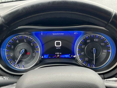 2022 Chrysler 300 Touring