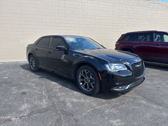 2017 Chrysler 300 S