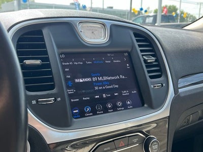 2021 Chrysler 300 Touring