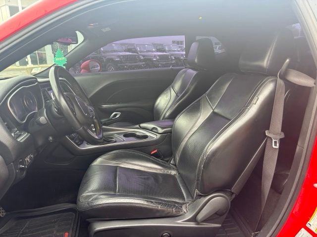2015 Dodge Challenger SXT