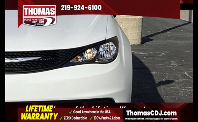 2026 Chrysler Pacifica Select