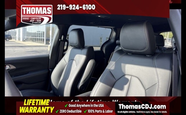 2026 Chrysler Pacifica Select