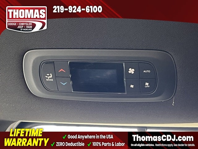 2026 Chrysler Voyager LX